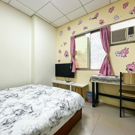 Tainan Da Ren Ju Apartment ภายนอก รูปภาพ