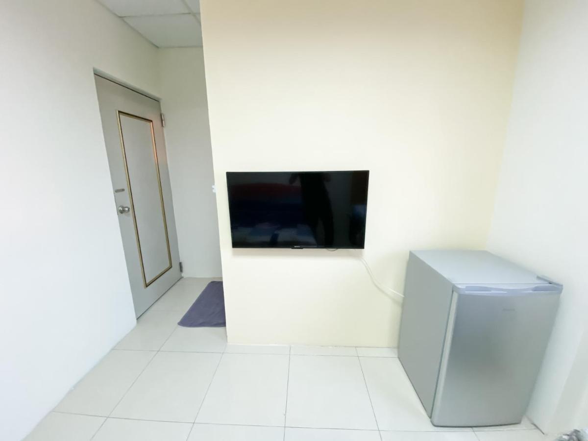 Tainan Da Ren Ju Apartment ภายนอก รูปภาพ